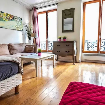 Spacious Studio Near Montorgueil Appartamento Parigi