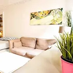 Spacious Studio Near Montorgueil